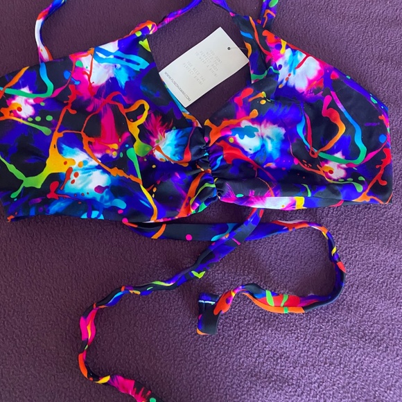 Fused Hawaii XXXL Bikini Top - Picture 7 of 11